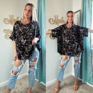 Spin swanky Black and Brown Leopard Print relax fit Top size medium